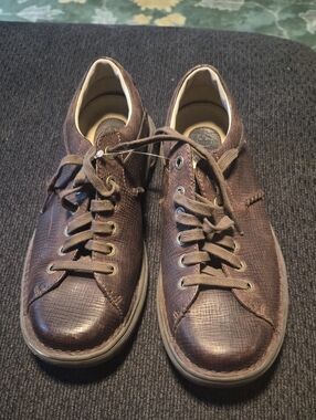 Dr. Martens Men's Brown Leather Lace-Up Sneakers